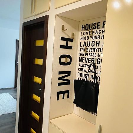 City Center Apartment Temeşvar Dış mekan fotoğraf