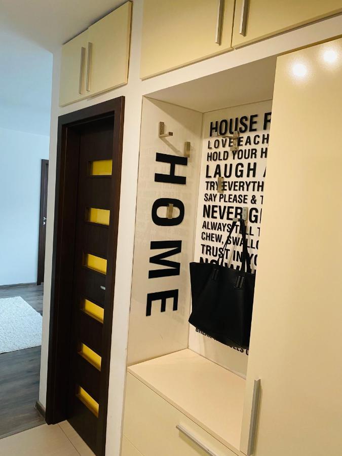 City Center Apartment Temeşvar Dış mekan fotoğraf